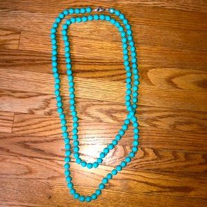 Stella & Dot coco beads. Aqua/teal color. EUC.